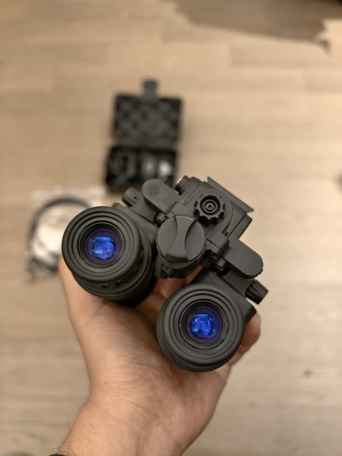 DI-31AS Digital Binocular Night Vision Goggle
