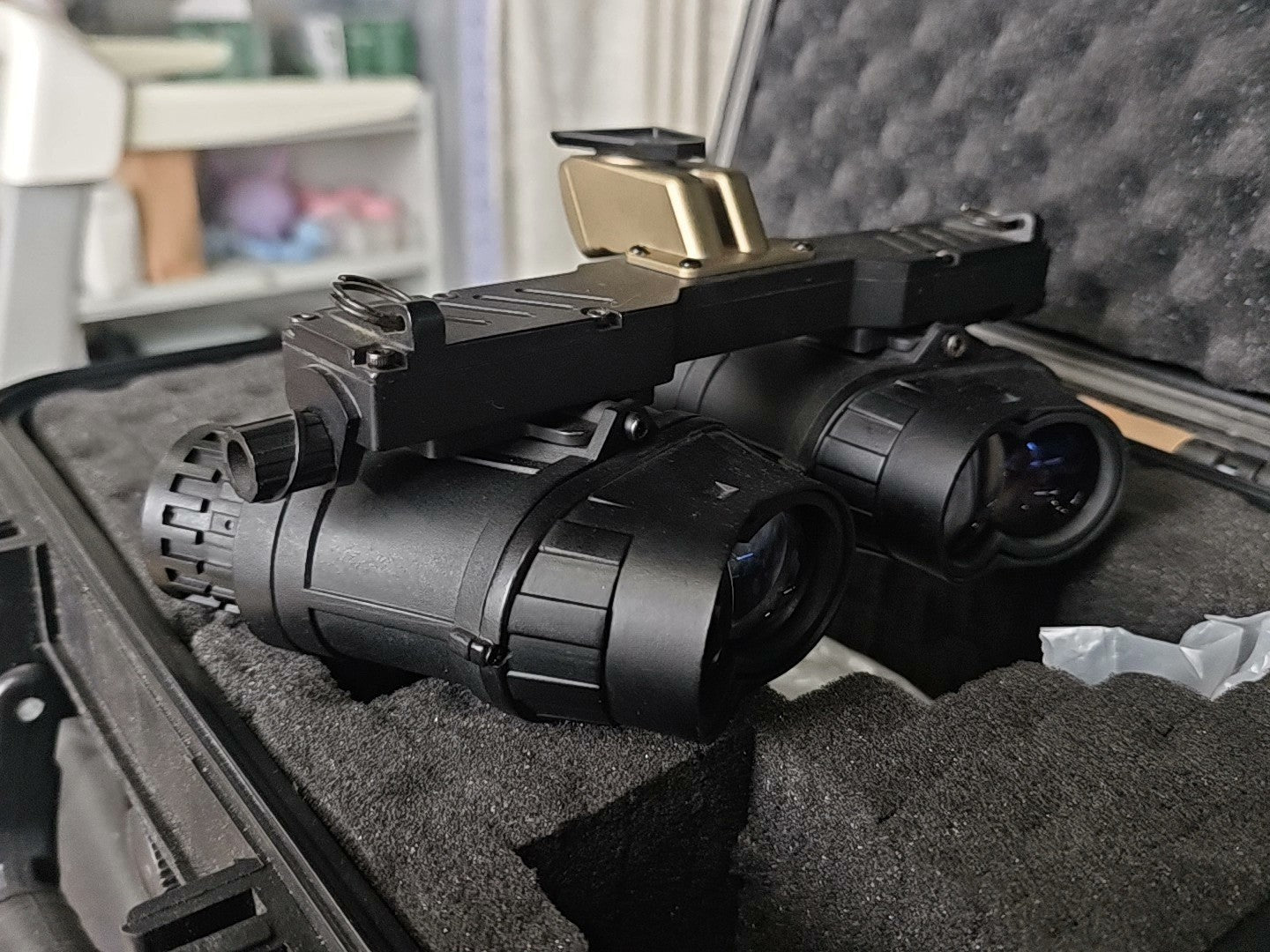 QTNVG EPNVG-18 White Phosphor Gen 3 Quad Night Vision
