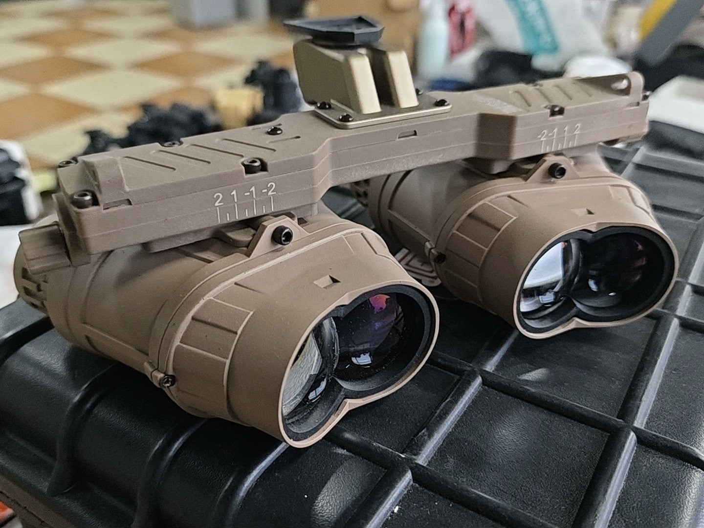 QTNVG EPNVG-18 White Phosphor Gen 3 Quad Night Vision