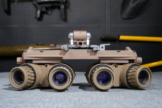 Tan Kaelor KPNVG-18 ANVIS quad-tube panoramic night vision, front view