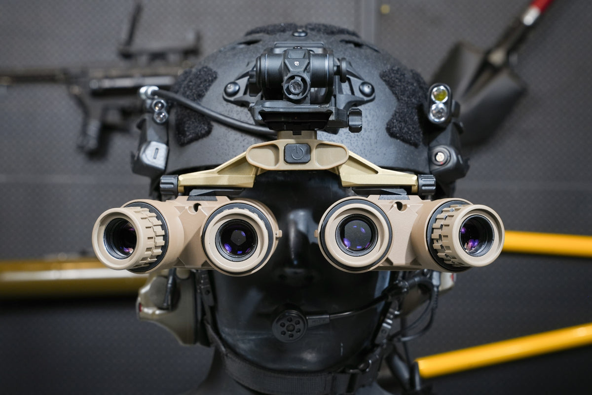 Kaelor KPNVG-18 LAN18 quad-tube night vision mounted on a display helmet, front view