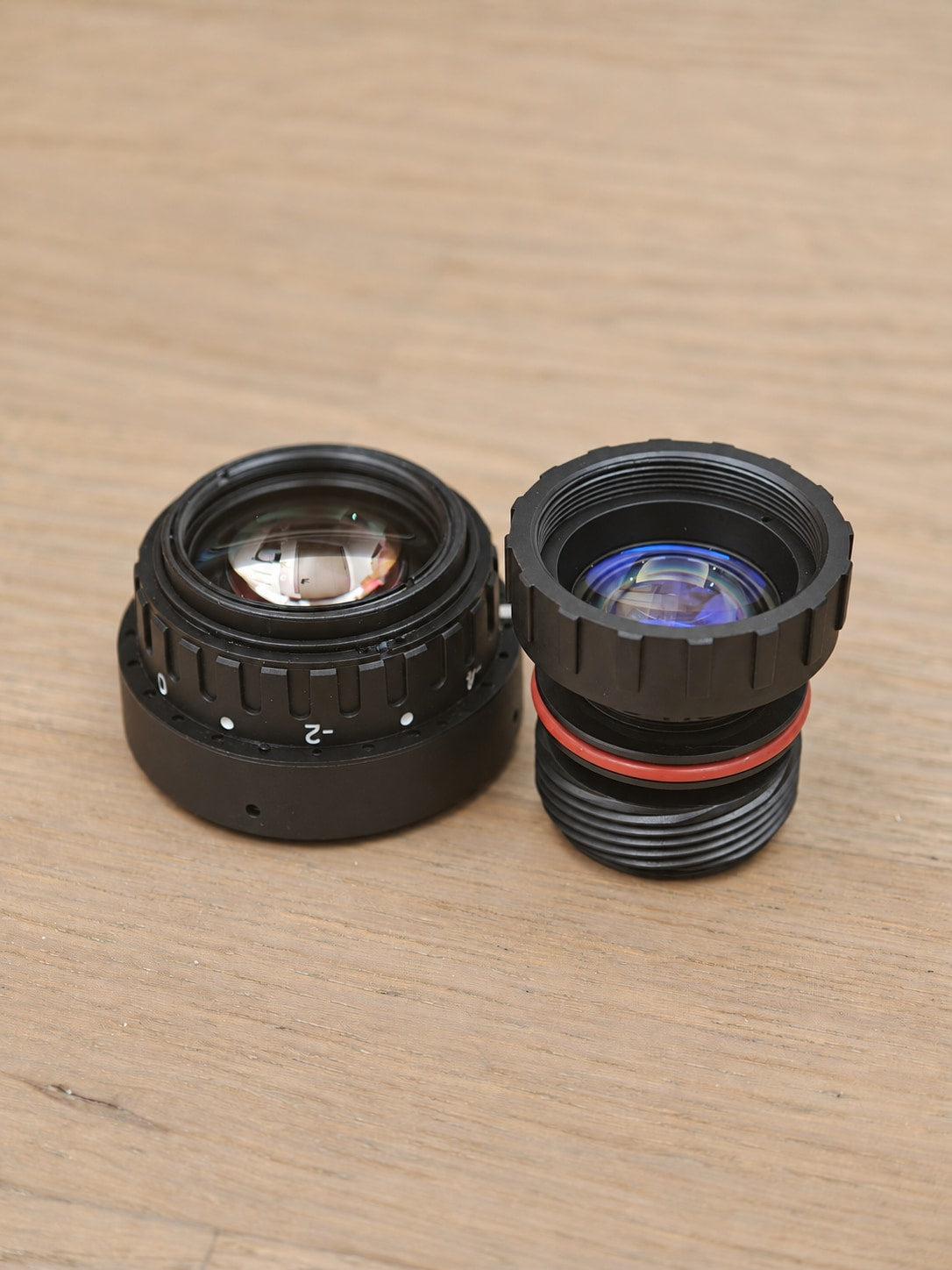Norinco LW40 PVS-14 objective and eyepiece, front view