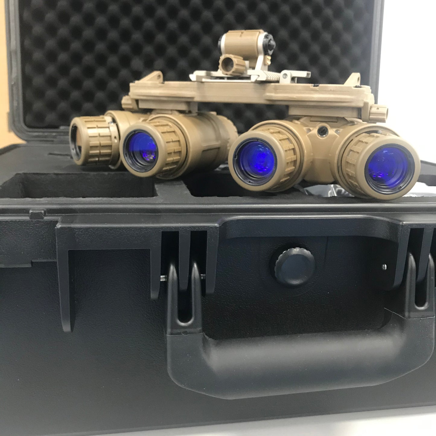 Tan ARGUS APNVG quad-tube panoramic night vision device, angled front view