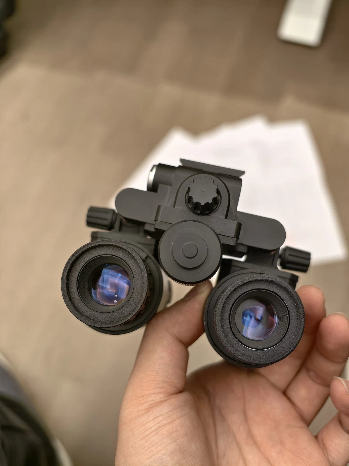 Lan31 White Phosphor Binocular Night Vision System