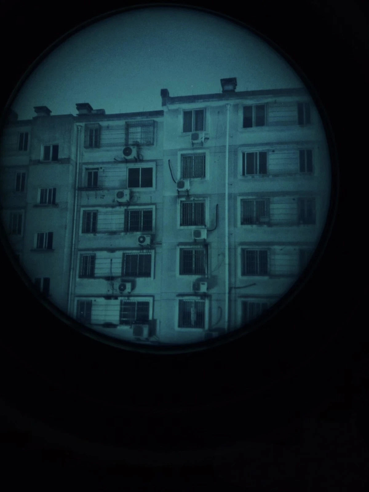 PVS-14 Style NNVT5 White Phosphor Monocular