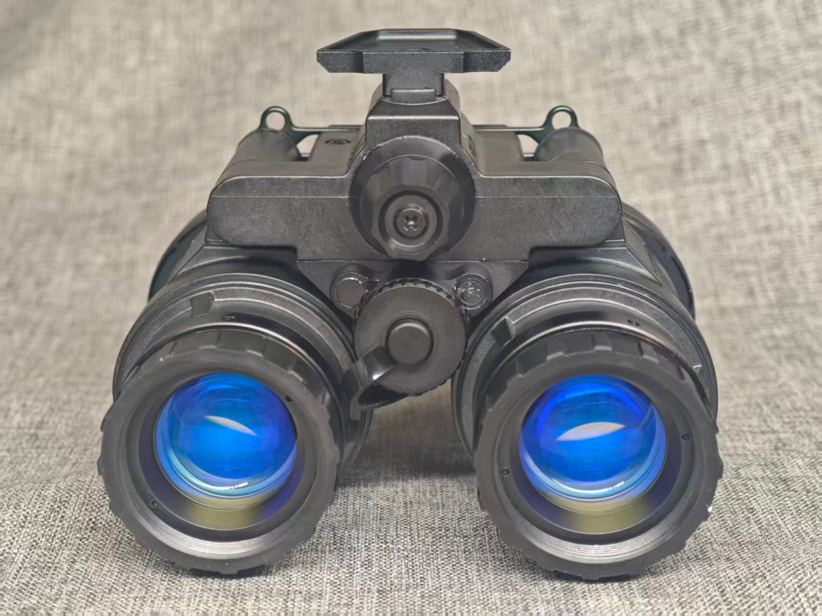TC-X1 dual-tube night vision binocular, rear eyepiece view